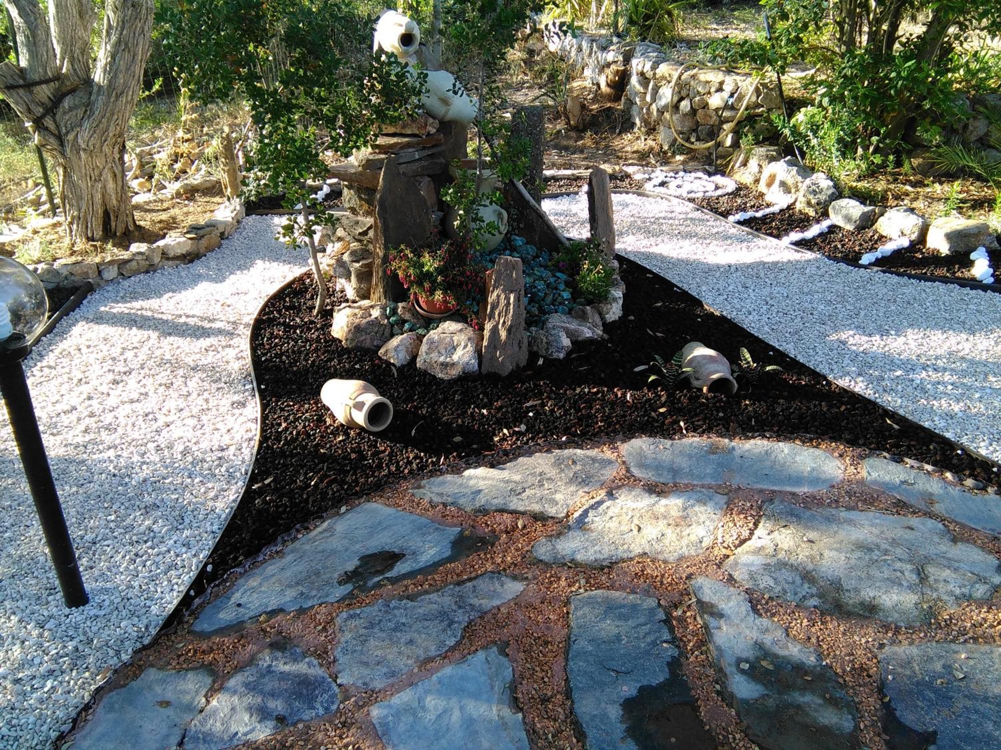 Gardenrocks Villa Fluminimaggiore Luaran gambar